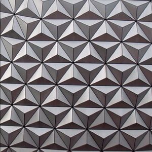 Meet your Posher, Tom